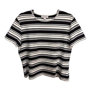 NWOT St John Sport Black & White Striped Short Sleeve/Zipper Embellishment Sz L